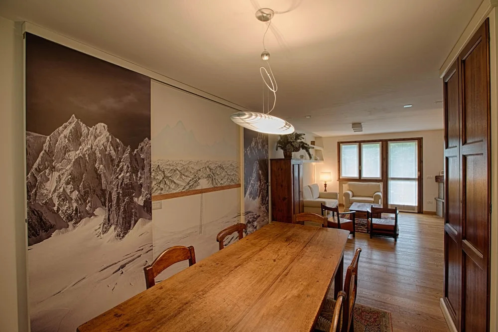 JOIVY Lovely Apt W/Mountain View And Parking In Courmayeur