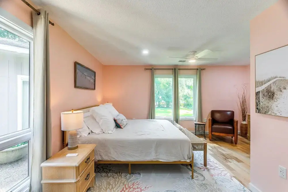 Near Beach! St Simons Island Gem in Golf Community