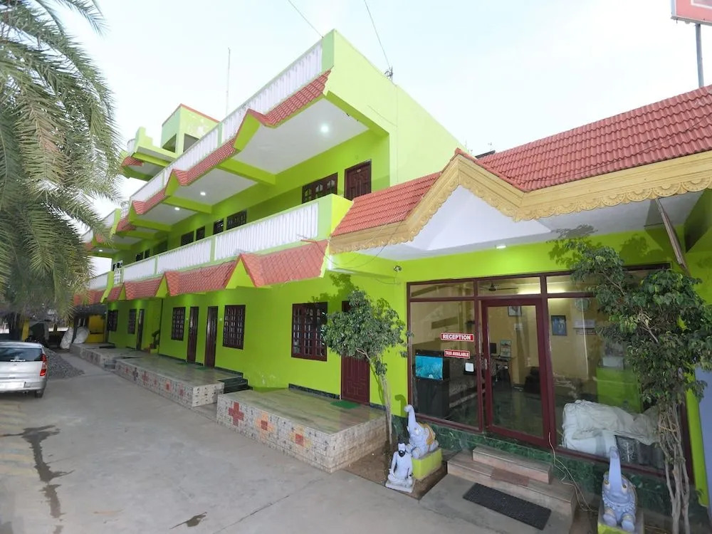OYO 12785 ART Guest House