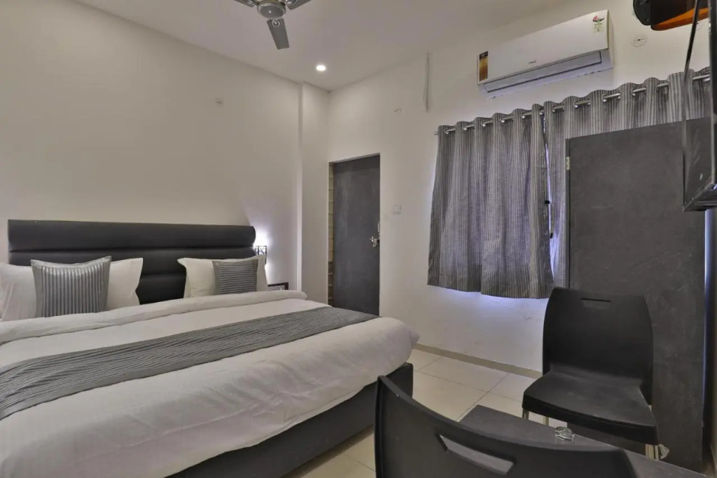 Nova Hotel New Crossroad