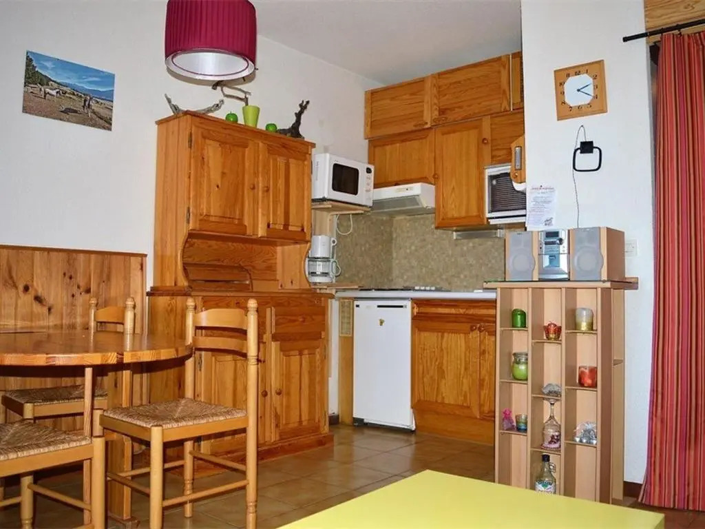 Appartement Les Angles, 2 pièces, 4 personnes - FR-1-593-41