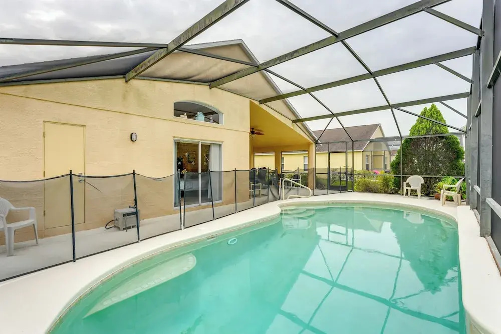 Family Home w/ Pool: Visit Disney & Orlando Parks!
