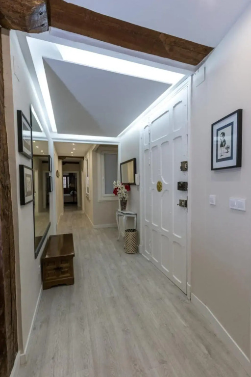 Espacioso Apartamento a estrenar!! Casco Viejo