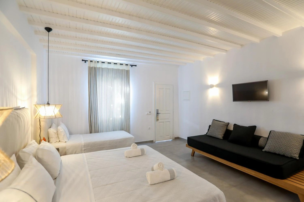 Petinaros Hotel