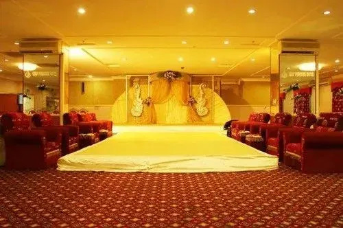 Gulf Paradise Hotel