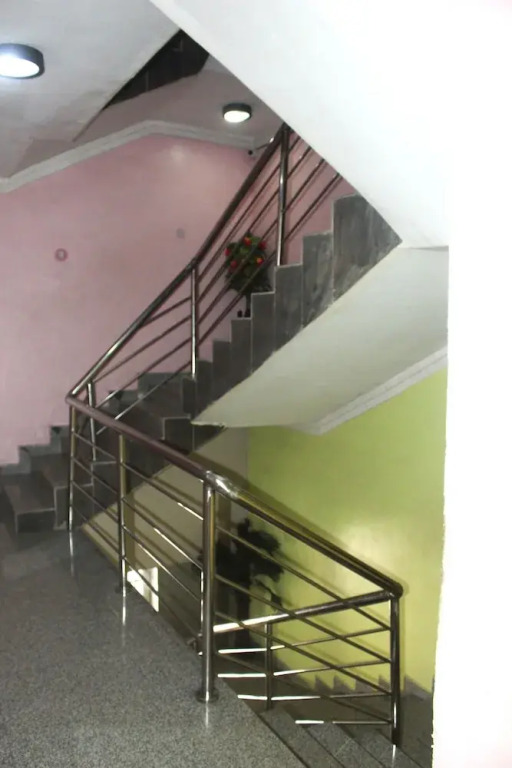 De Milton Hotel and Suites