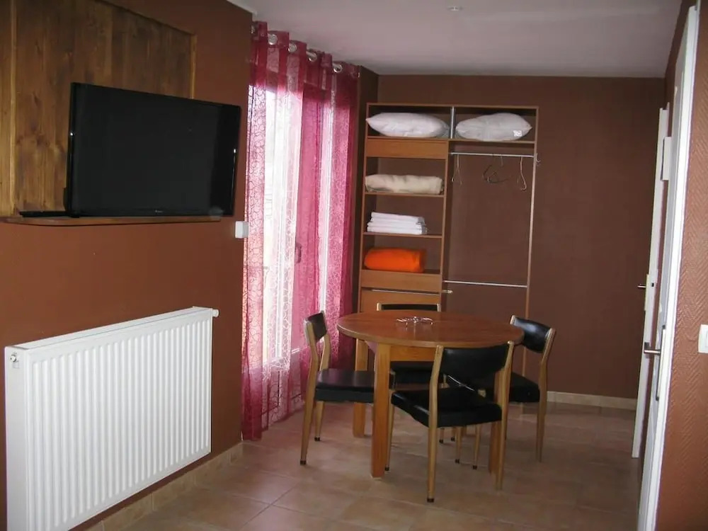 Le Catalan - Hôtel et appartements