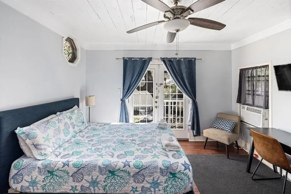 Seas The Breeze 4 Bedroom Home
