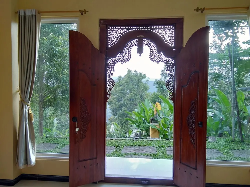 Atres Sari Resort
