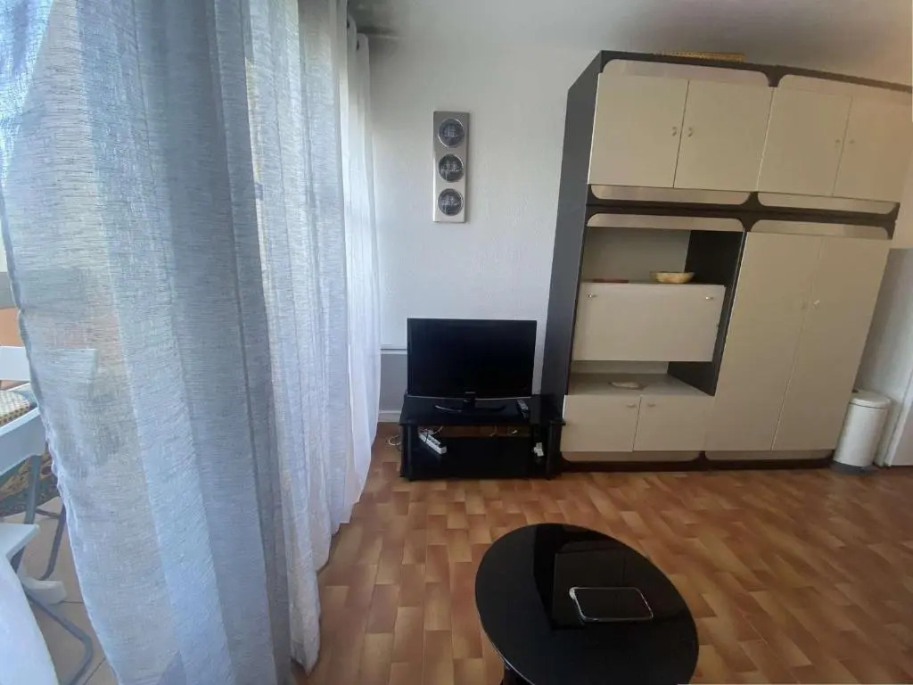 Appartement Port Camargue, 1 pièce, 4 personnes - FR-1-250-176