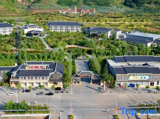 Jinshan Hotel