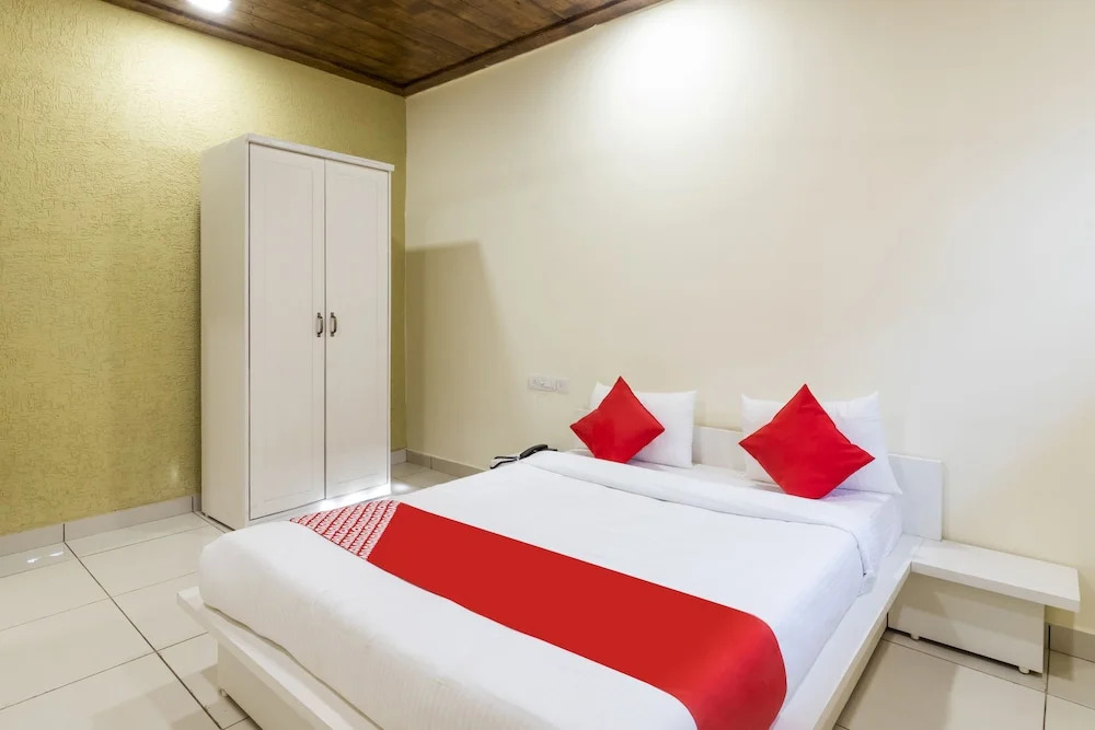 Hotel Pleasure Suites by OYO Rooms