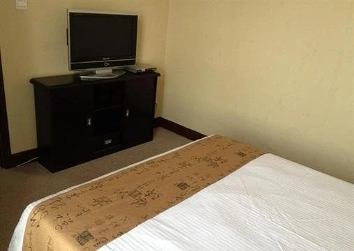 Baolong Homelike Hotel (Luojing Branch)