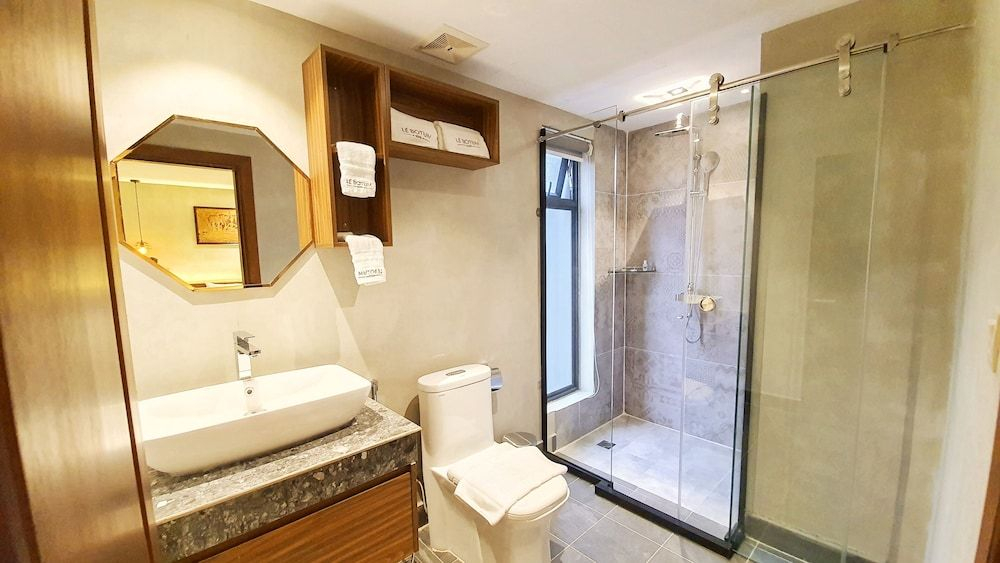 Le Botum Hotel