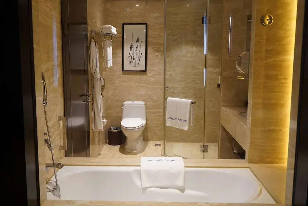 Howard Johnson by Wyndham Changsheng Plaza Meizhou
