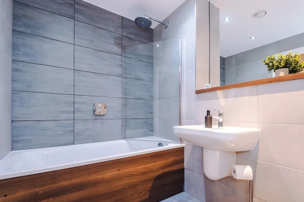 NEW Stunning 2 Bed Flat in Manchester Sleeps 4