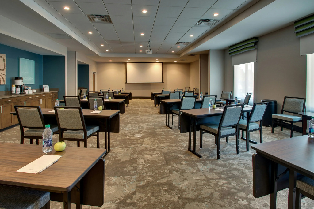 Hampton Inn & Suites By Hilton Southport
