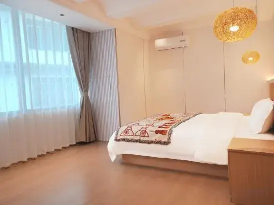 Mosuo Yaju Homestay