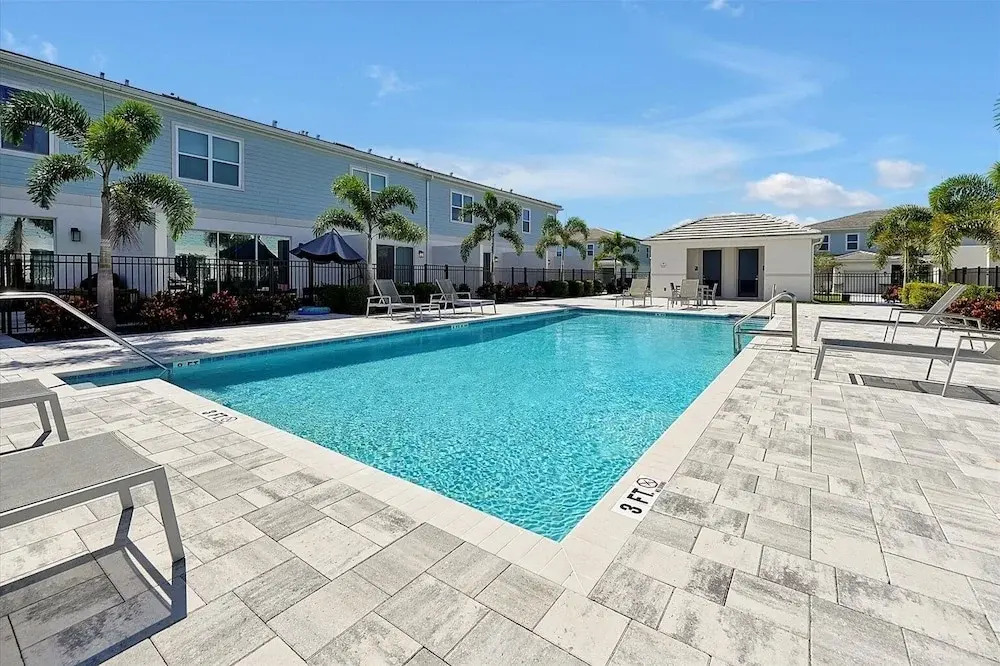 7909 Draw Street 3bed