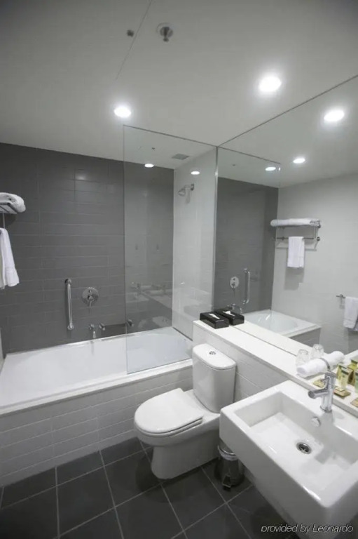 Causeway 353 Hotel