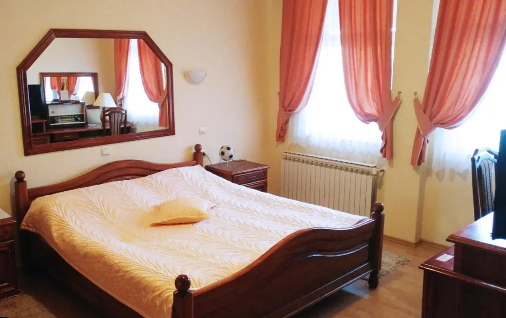 Hotel Derby Orašje