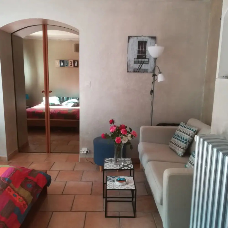 Studios Villa Eden
