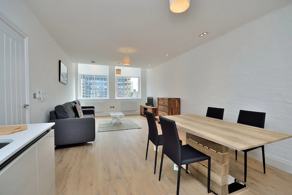 Canal Street Apartments