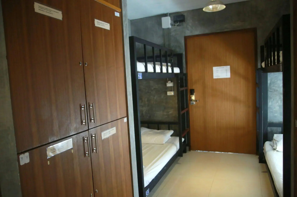 Freedom Hostel at Phi Phi