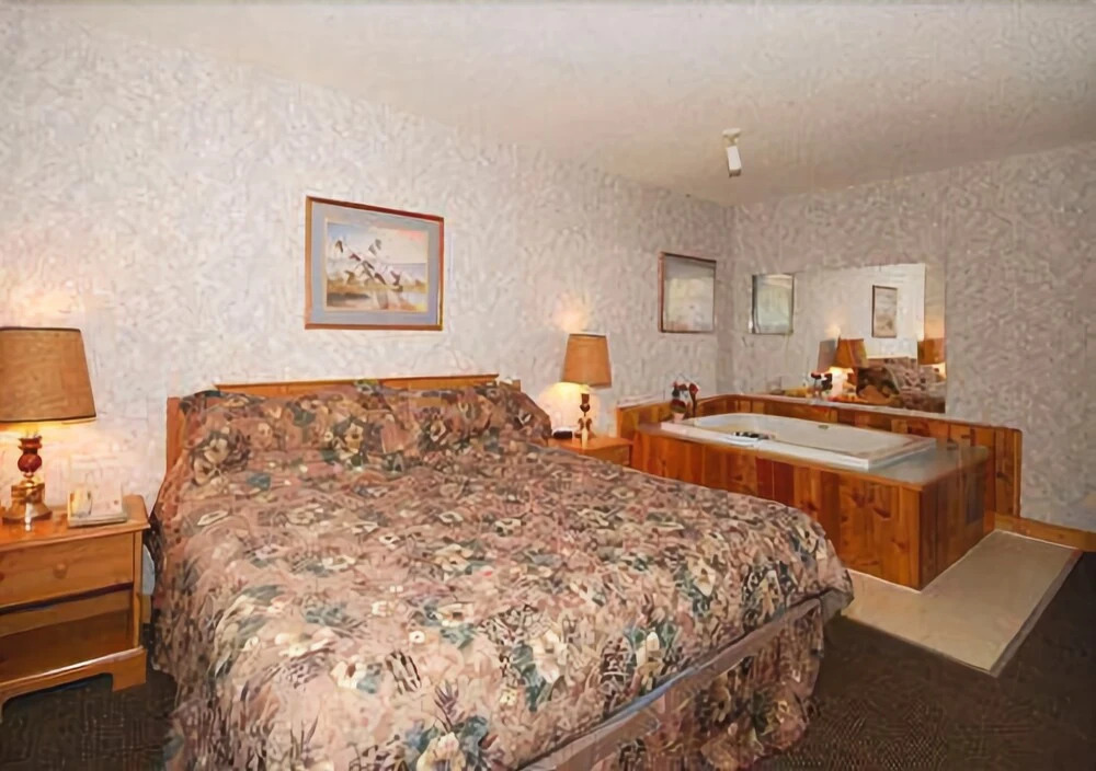 The Pinewood Lodge