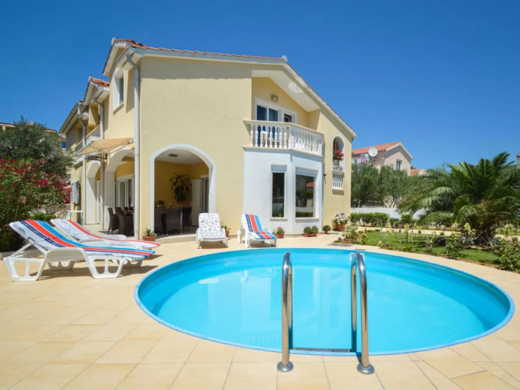 House Valdor Cervia