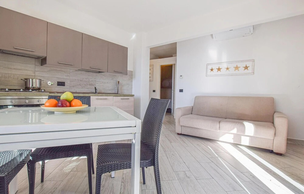 Awesome Apartment in Moneglia With 3 Bedrooms, Wifi and Outdoor Swimming Pool