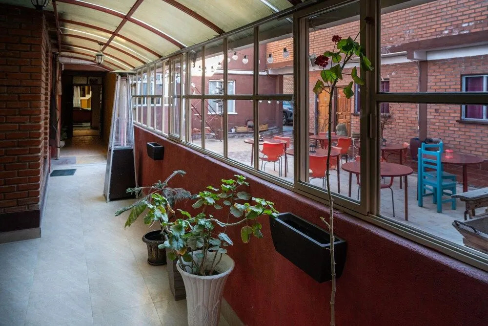 Tonito Hotel