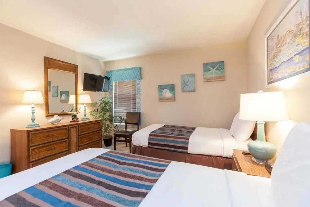 Saida II Condominium 404