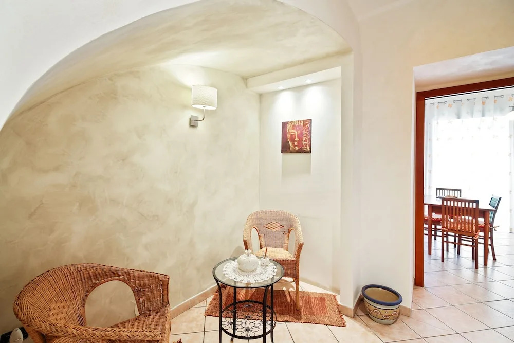 Central Balcony Apartment