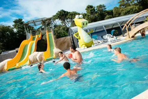 Camping Club Les Dinosaures