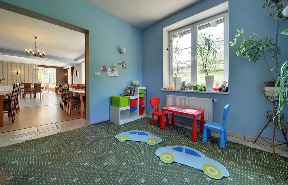 Hotel Belweder - przy hotelu Golebiewski