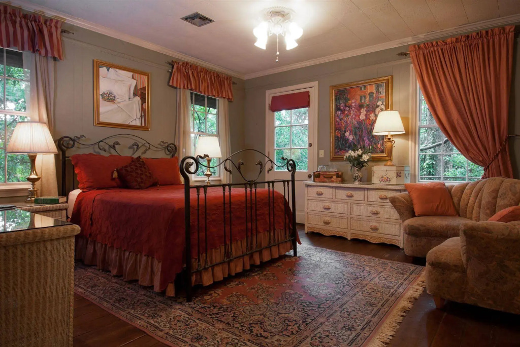 The Stockade Bed and Breakfast