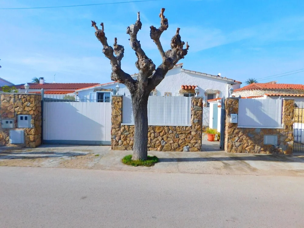 Casa Cap Ras