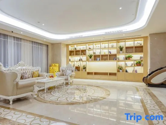 Venus Royal Hotel (Kunshan Zhoushi Government Store)