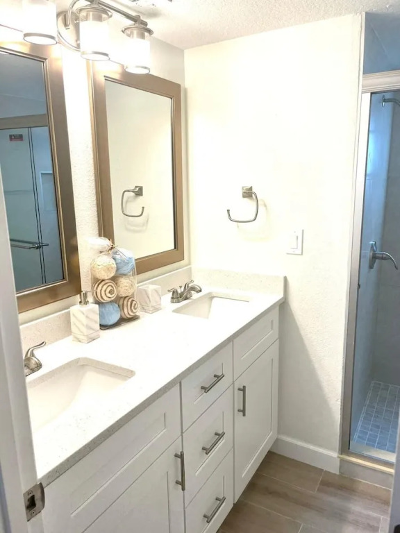 Three Bedroom Apartment #5 -- 5003 LBC -- Vusa Three Bedroom Condo Apartment