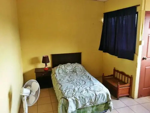 La Casita Azul