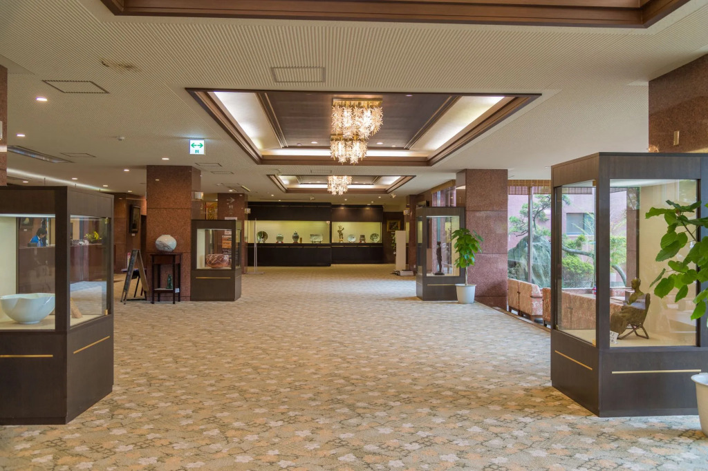 Aso Plaza Hotel