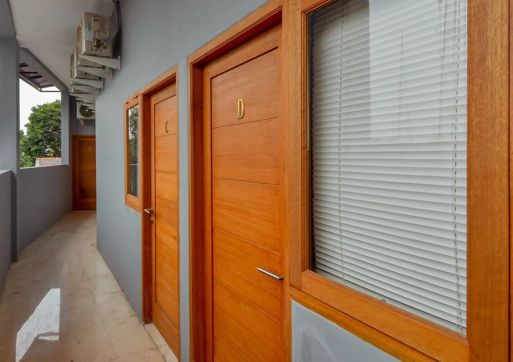 ZEN Rooms Basic Meruya Selatan