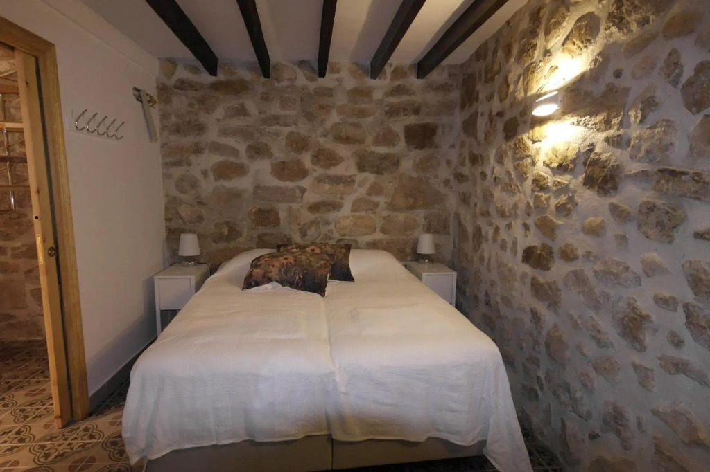 CAS, El Castell