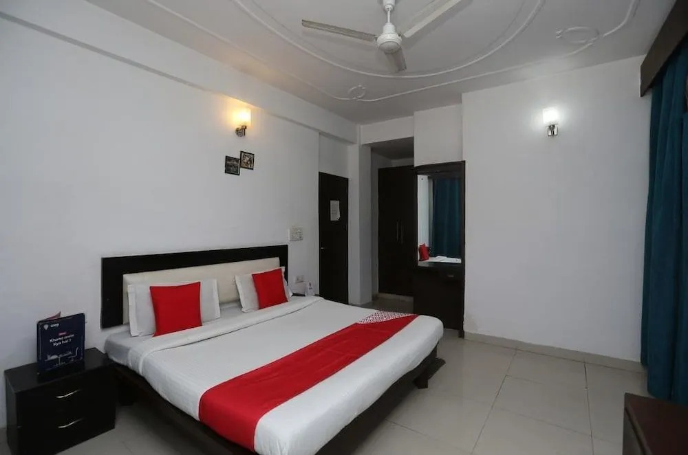 FabHotel Corple Stays