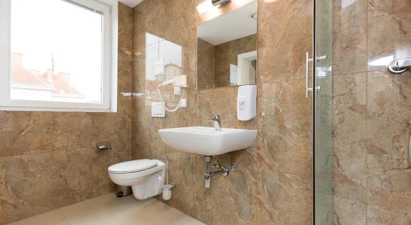 DMG Apartments Hotel