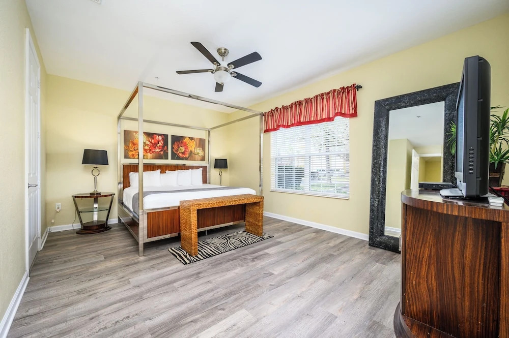 Epic Universe Large Condo With Pool Table, Vista Cay - 2003