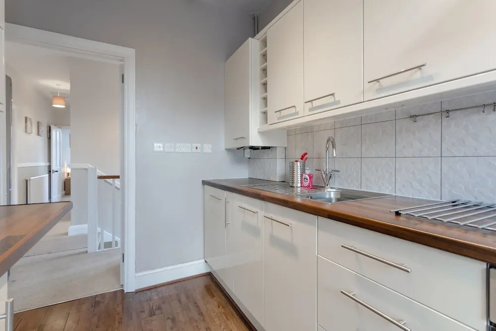Large Family Apartment in Peaceful Area