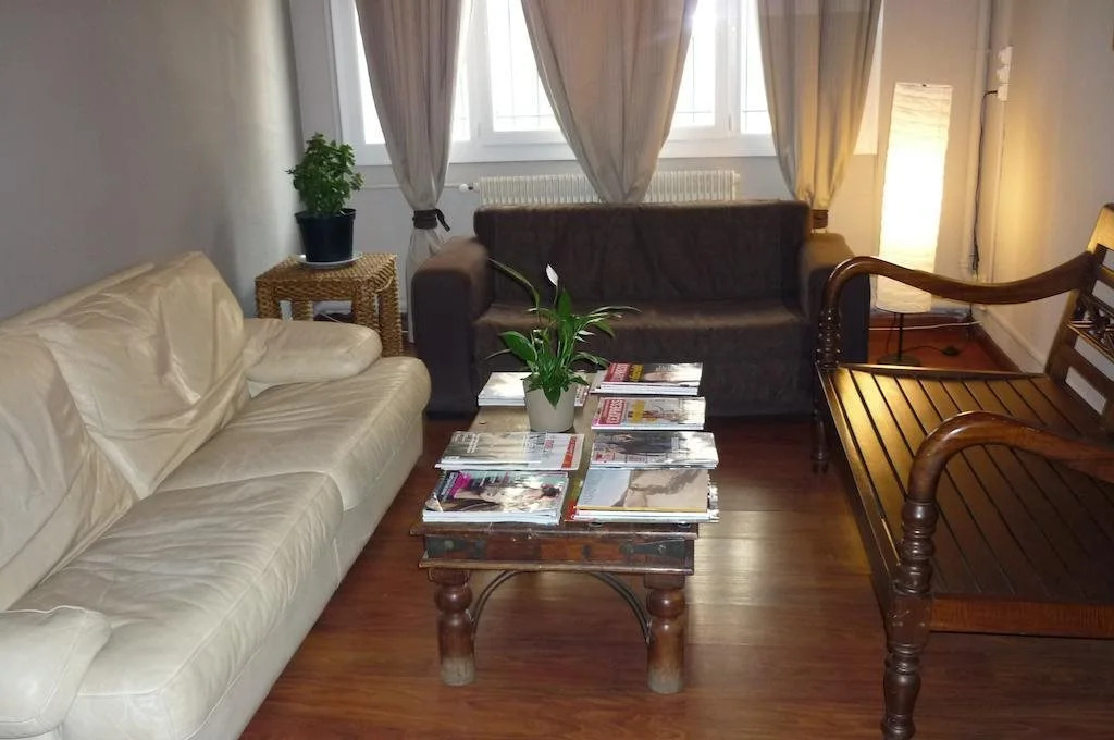 LHospitalet Saint Charles