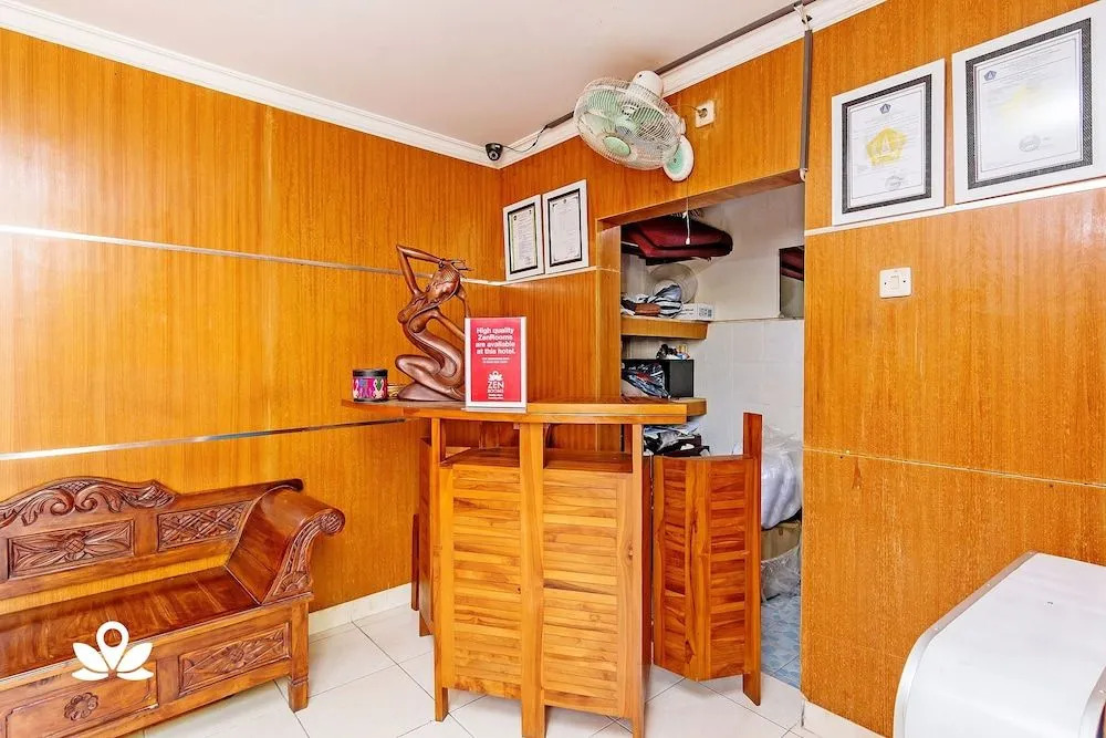 ZEN Rooms Sunshine Dewi Sartika